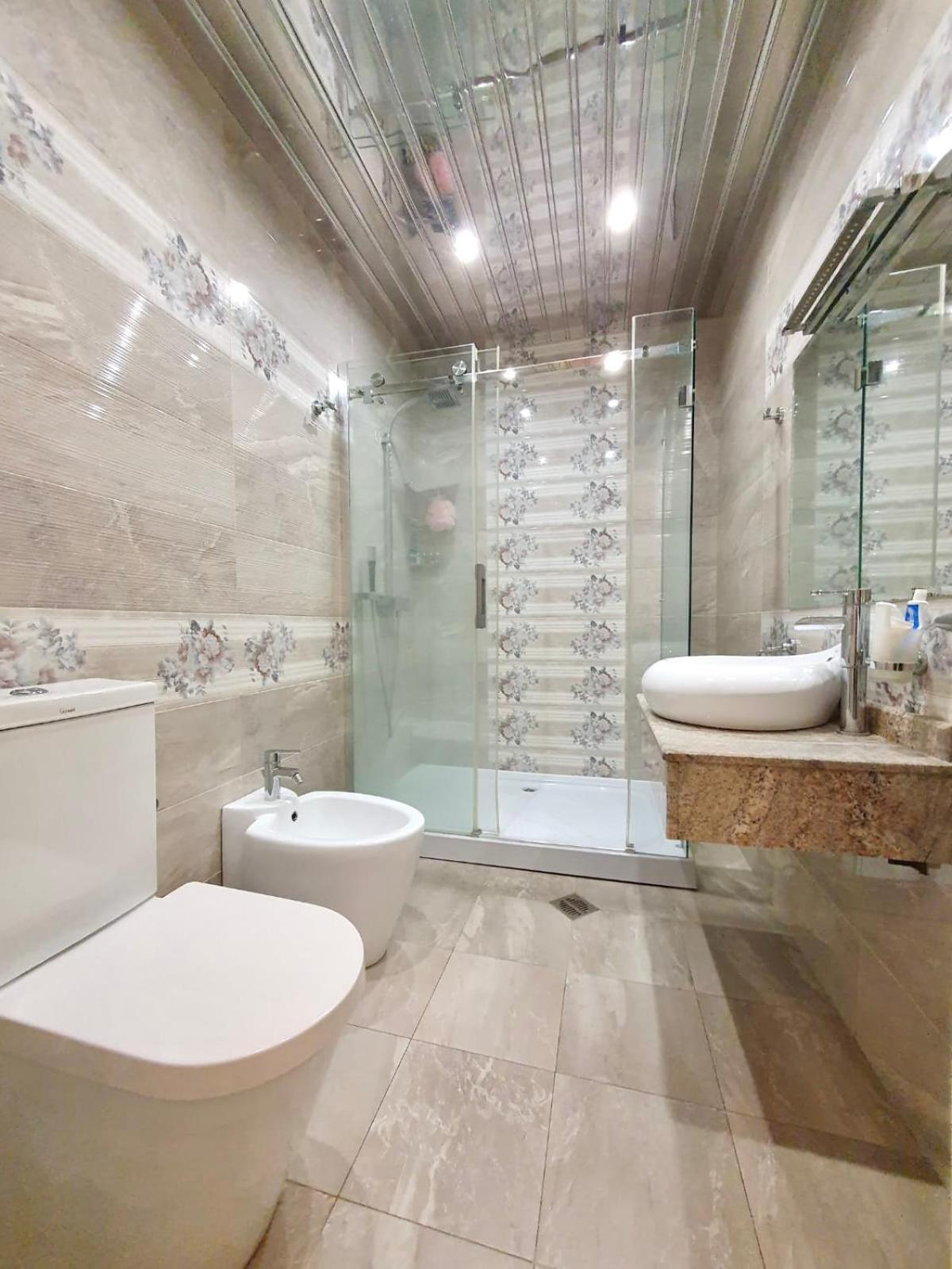 Роскошная Двухуровневая Квартира Luxurious Duplex Apartment Єреван Екстер'єр фото