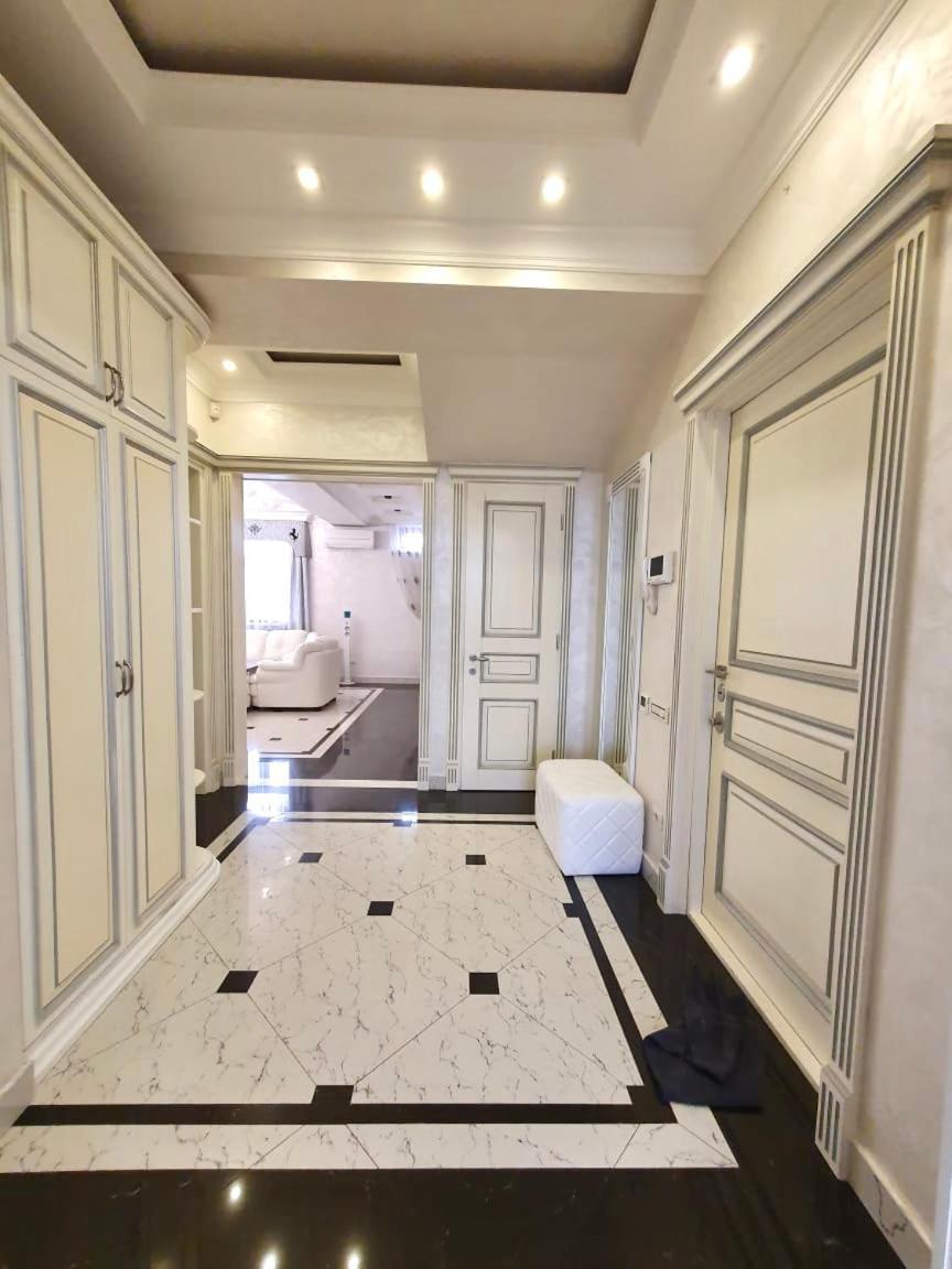 Роскошная Двухуровневая Квартира Luxurious Duplex Apartment Єреван Екстер'єр фото